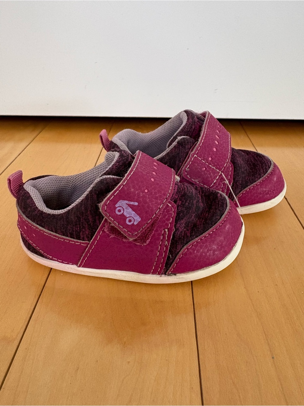 See Kai Run Magenta Velcro Toddler Runners Casual Shoes